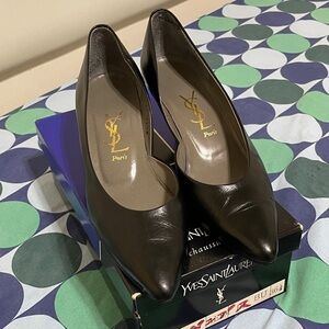 Yves Saint Laurent Black Leather Women's Shoes